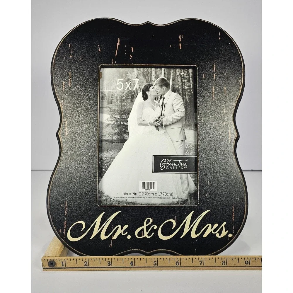 Mr and Mrs Picture Frame Black Distressed Wood 5x7 Farmhouse